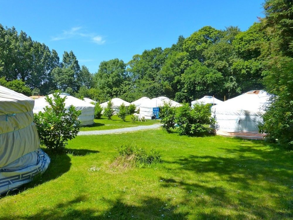 Camping Kerlaudy Mer Et Yourtes Plouénan Kültér fotó